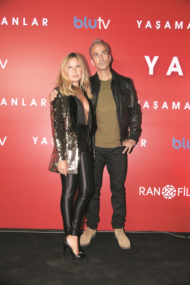 YAŞAMAYANLAR DİZİSİNE RENKLİ GALA