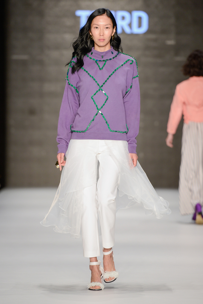 #MBFWI İKİNCİ GÜNÜNDE ŞEBNEM GÜNAY DEFİLESİ