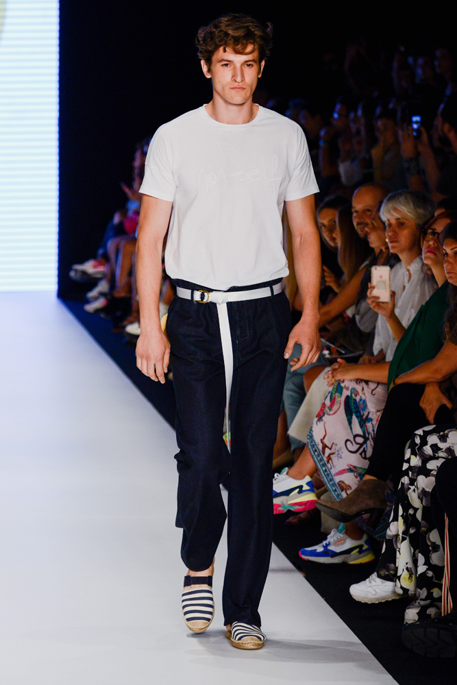 GİRAY SEPİNDEN YALIN BİR KOLEKSİYON