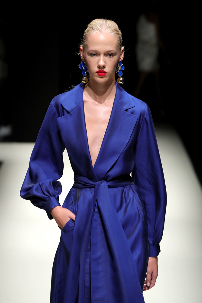 MELTEM ÖZBEK İLKBAHAR/YAZ 2019 KOLEKSİYONU