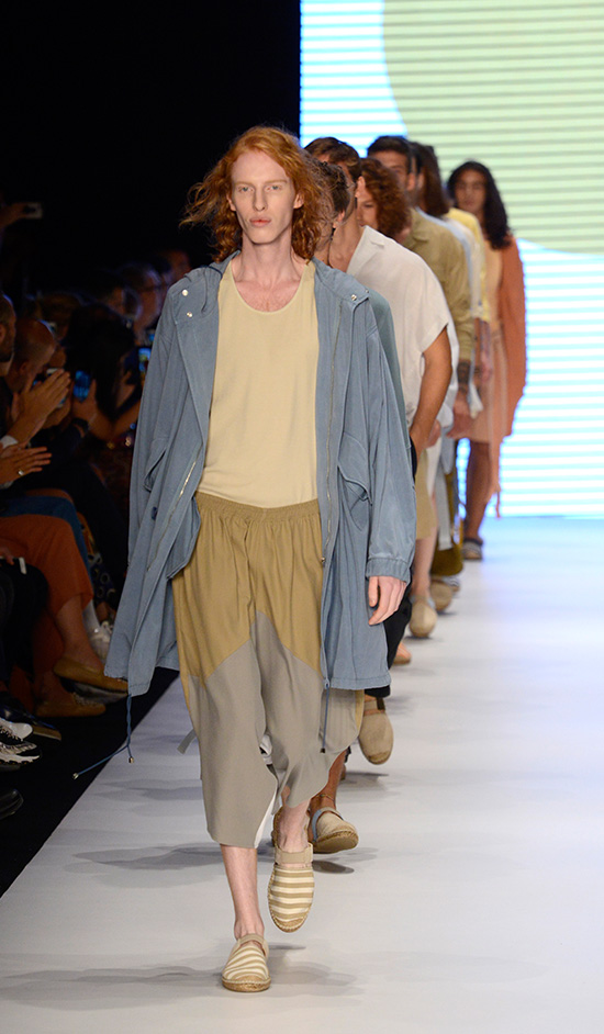 GİRAY SEPİNDEN YALIN BİR KOLEKSİYON