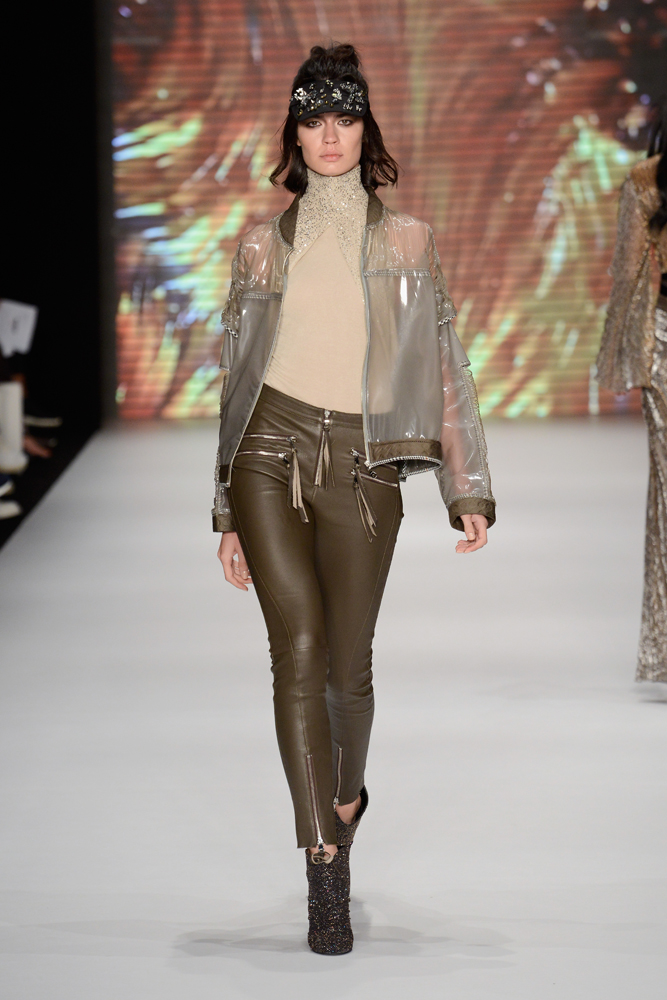 TUBA ERGİN  KIŞ 2018 TASARIMLARI