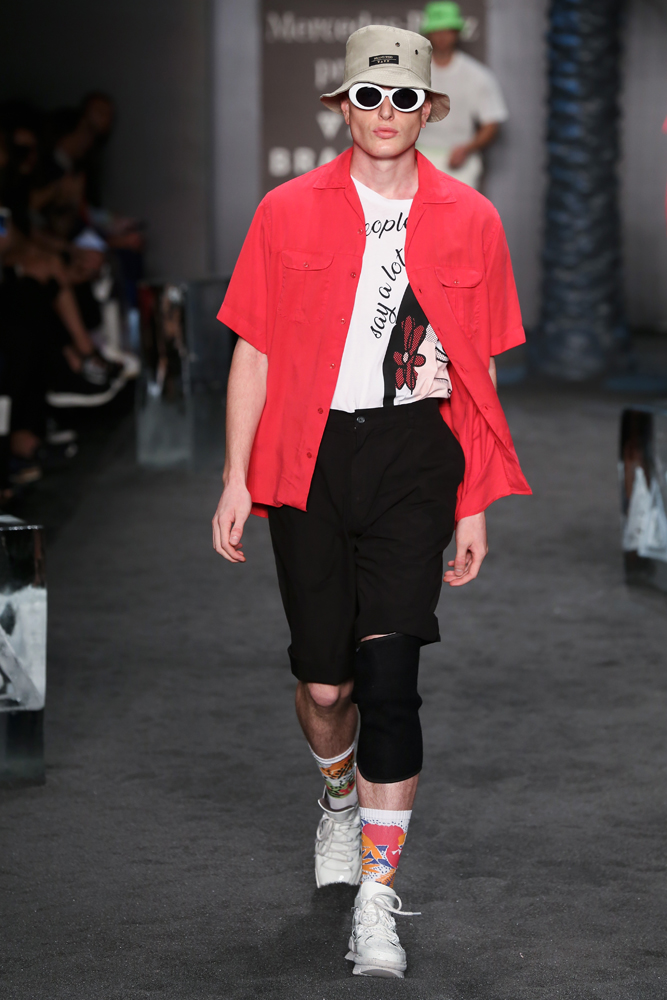 BRAND WHO "SUNSEEKER" KOLEKSİYONU 