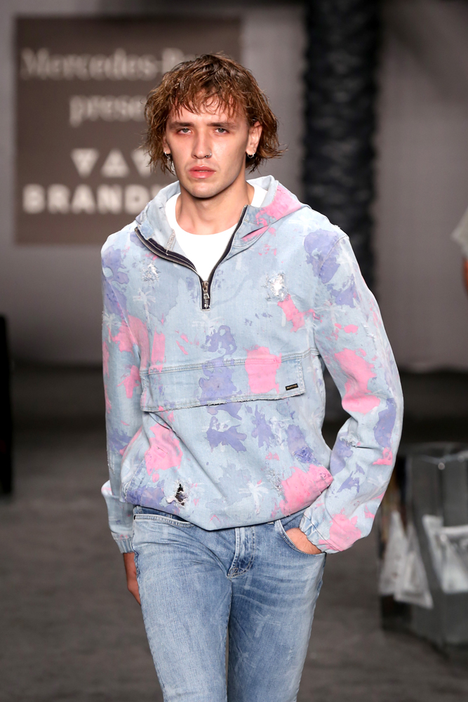 BRAND WHO "SUNSEEKER" KOLEKSİYONU 