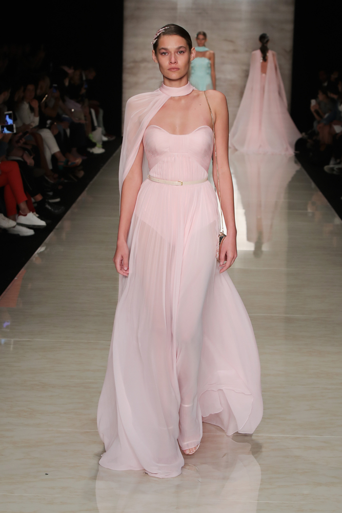 MEHMET KORKMAZ İLKBAHAR/YAZ 2019 KOLEKSİYONU