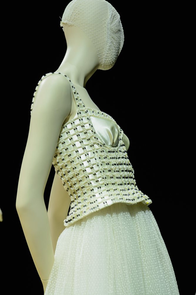 GÜLÇİN ÇENGEL İLKBAHAR/YAZ 2019 SUNUMU