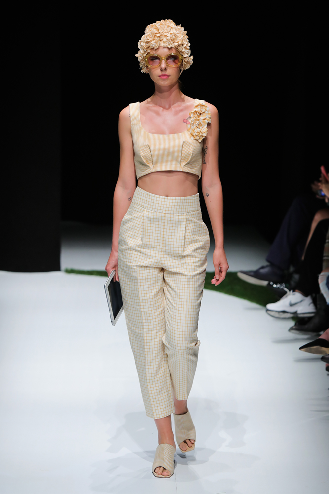 EXQUISEİN STİL SAHİBİ ŞEHİRLİ KADINLARI