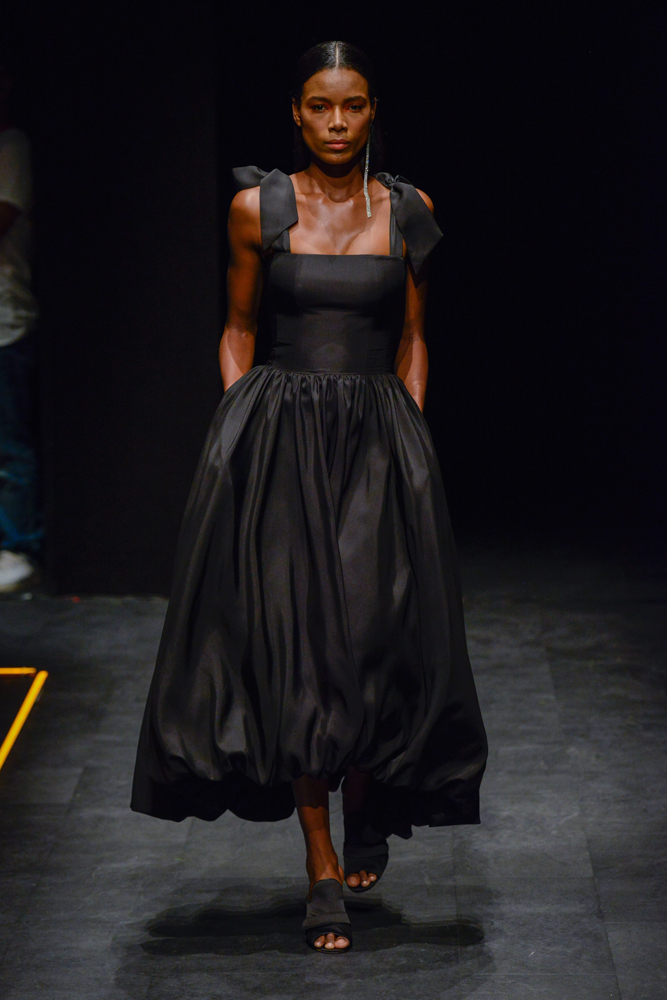 EDA GÜNGÖR İLK KEZ MBFWIDA