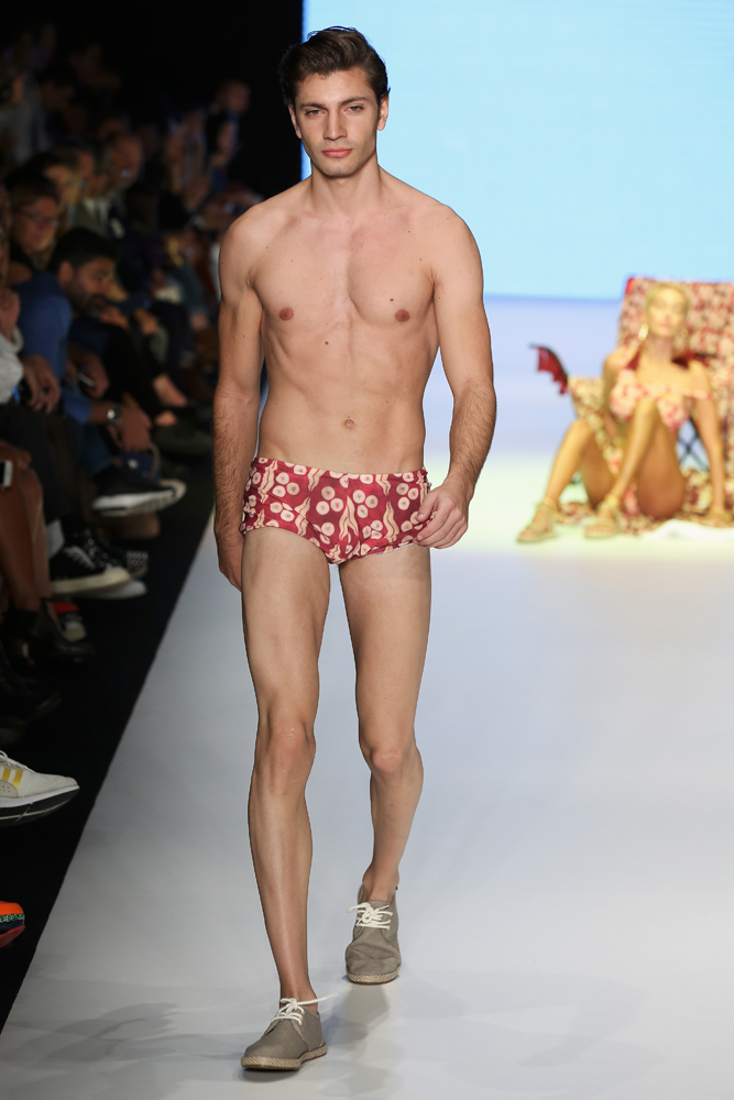 ÇİĞDEM AKININ YENİ MARKASI CHA