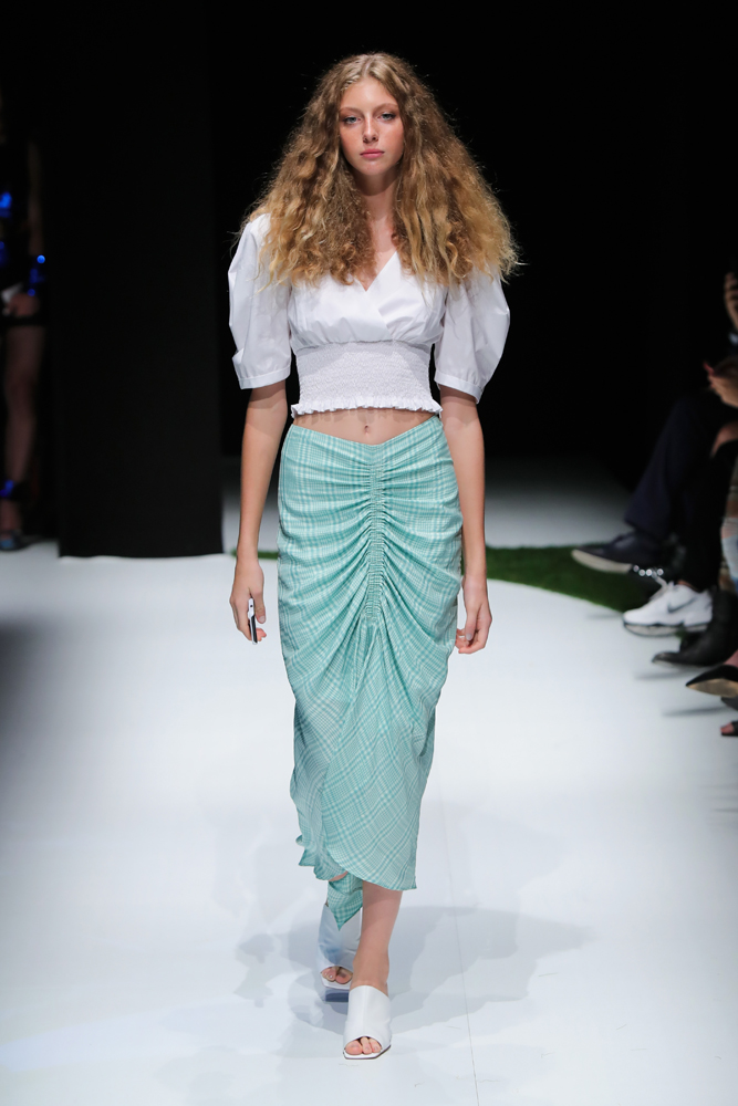 EXQUISEİN STİL SAHİBİ ŞEHİRLİ KADINLARI