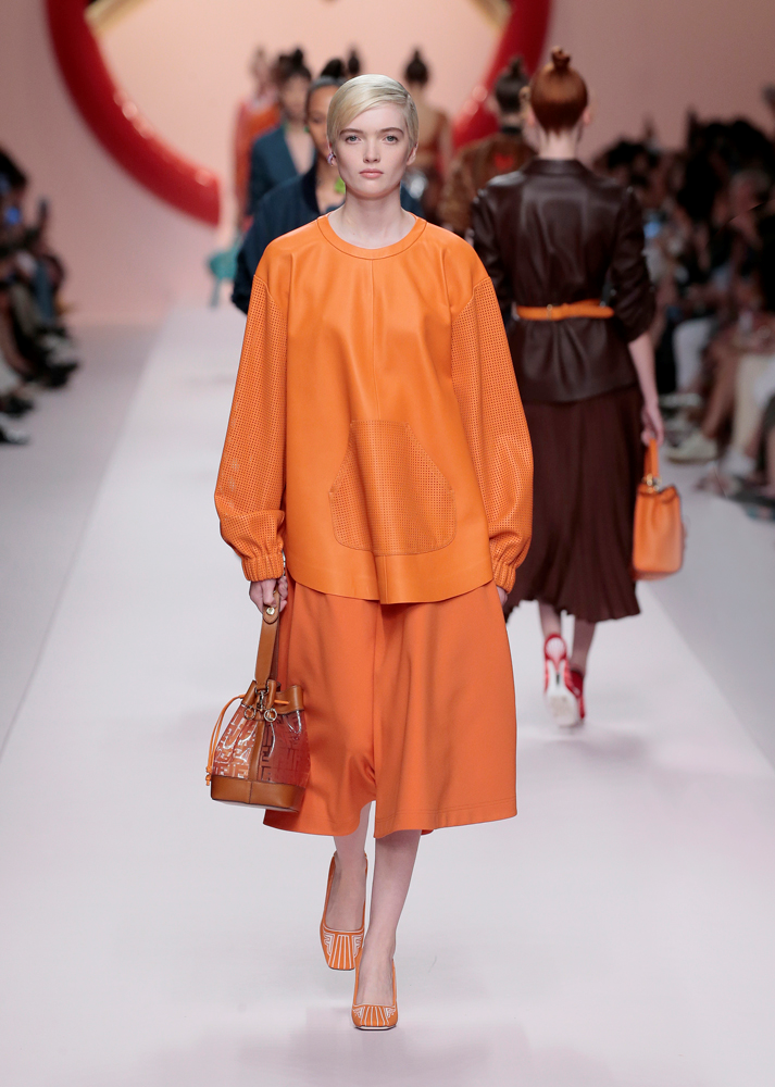 FENDI İLKBAHAR/YAZ 2019 KOLEKSİYONU