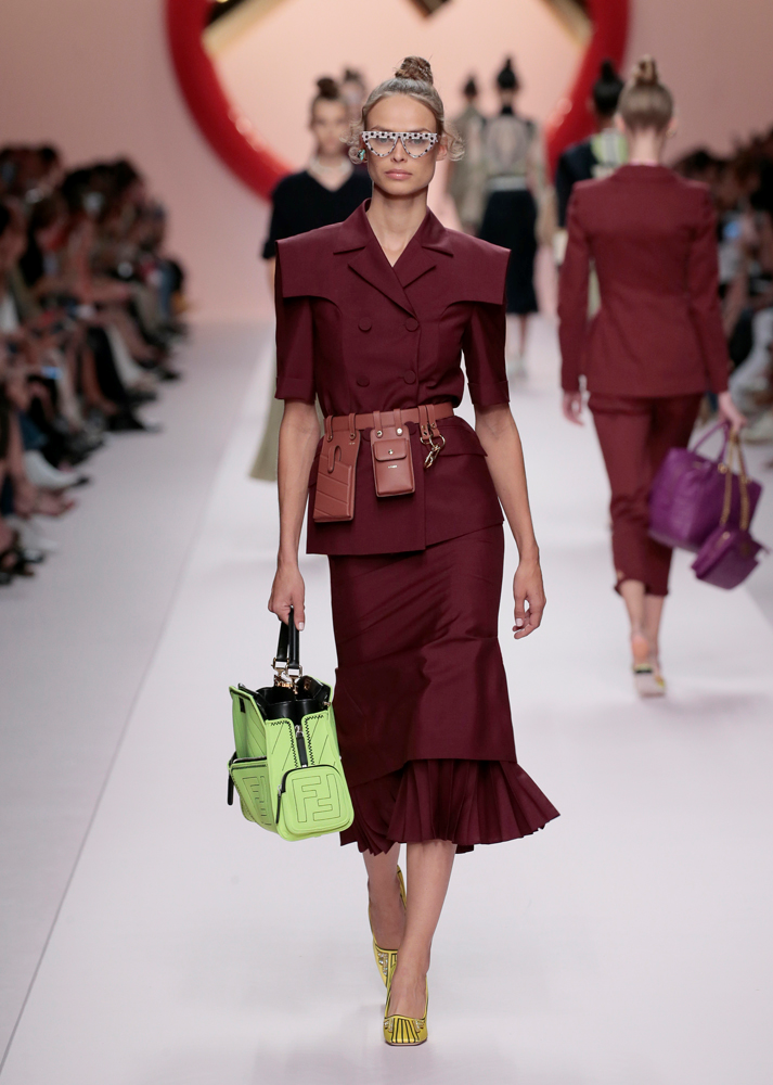 FENDI İLKBAHAR/YAZ 2019 KOLEKSİYONU