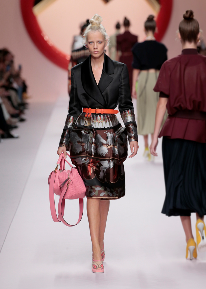 FENDI İLKBAHAR/YAZ 2019 KOLEKSİYONU