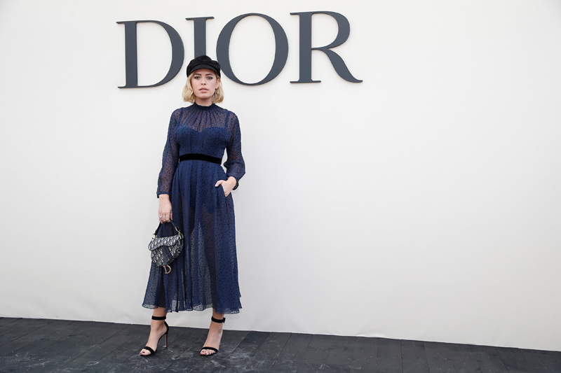 BLAKE LIVELY DIOR DEFİLESİNDEYDİ