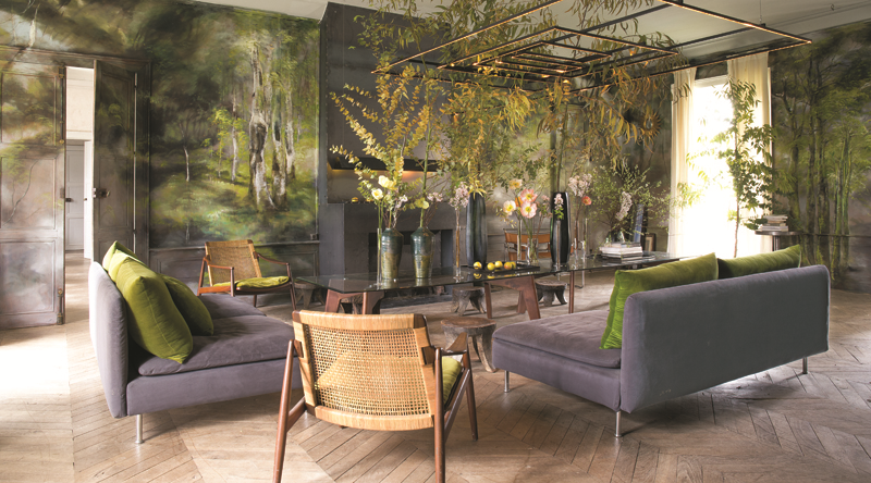 CHÂTEAU DE BEAUVOIR’DA  FLORAL YOLCULUK