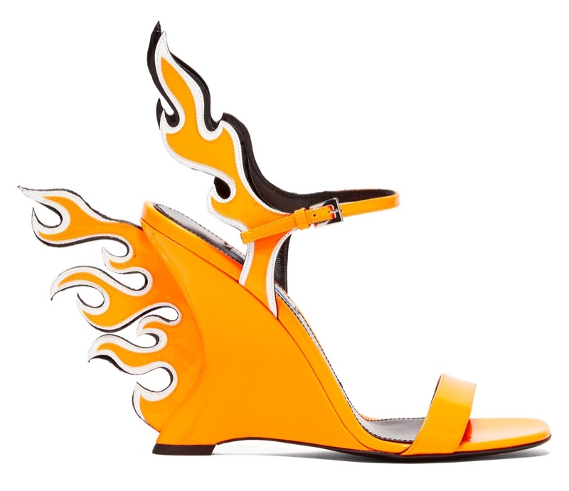 PRADANIN ALEVLERİ GERİ DÖNDÜ