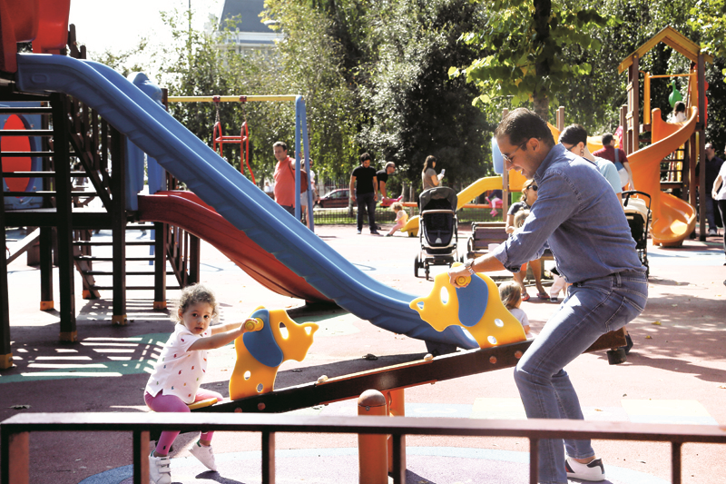 İSTANBUL CADDELERİ 