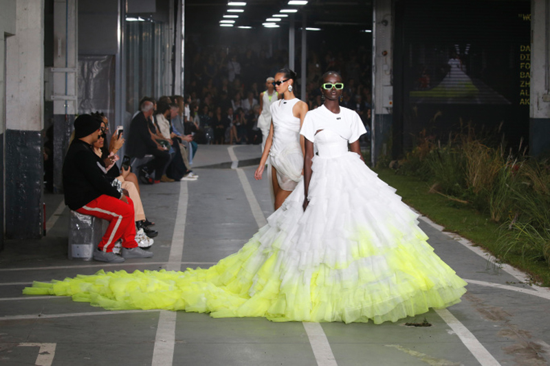 OFF-WHITE PARİS ŞOVU