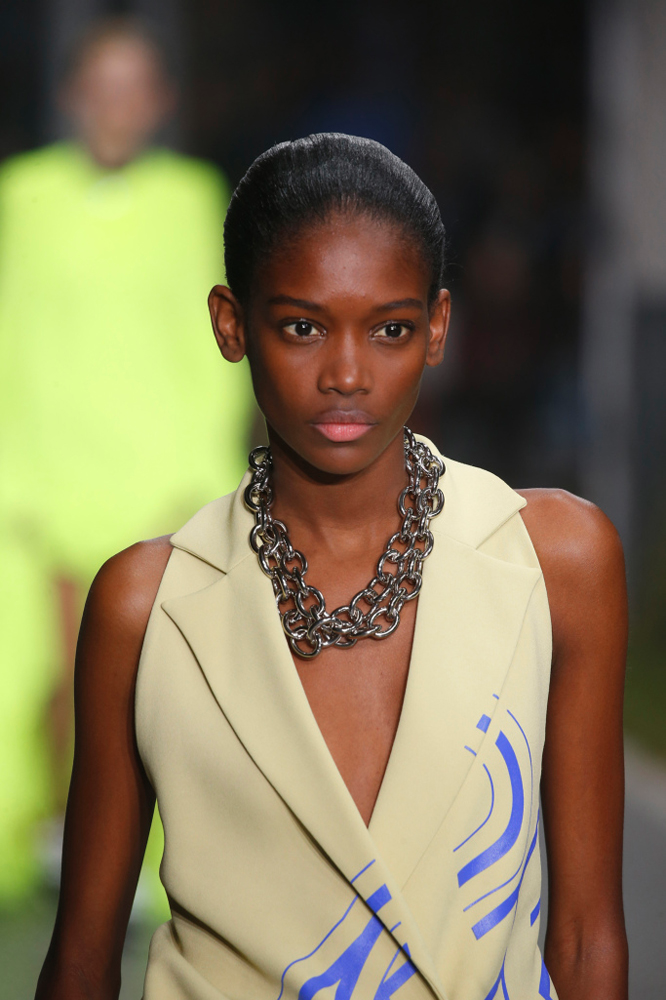 OFF-WHITE PARİS ŞOVU