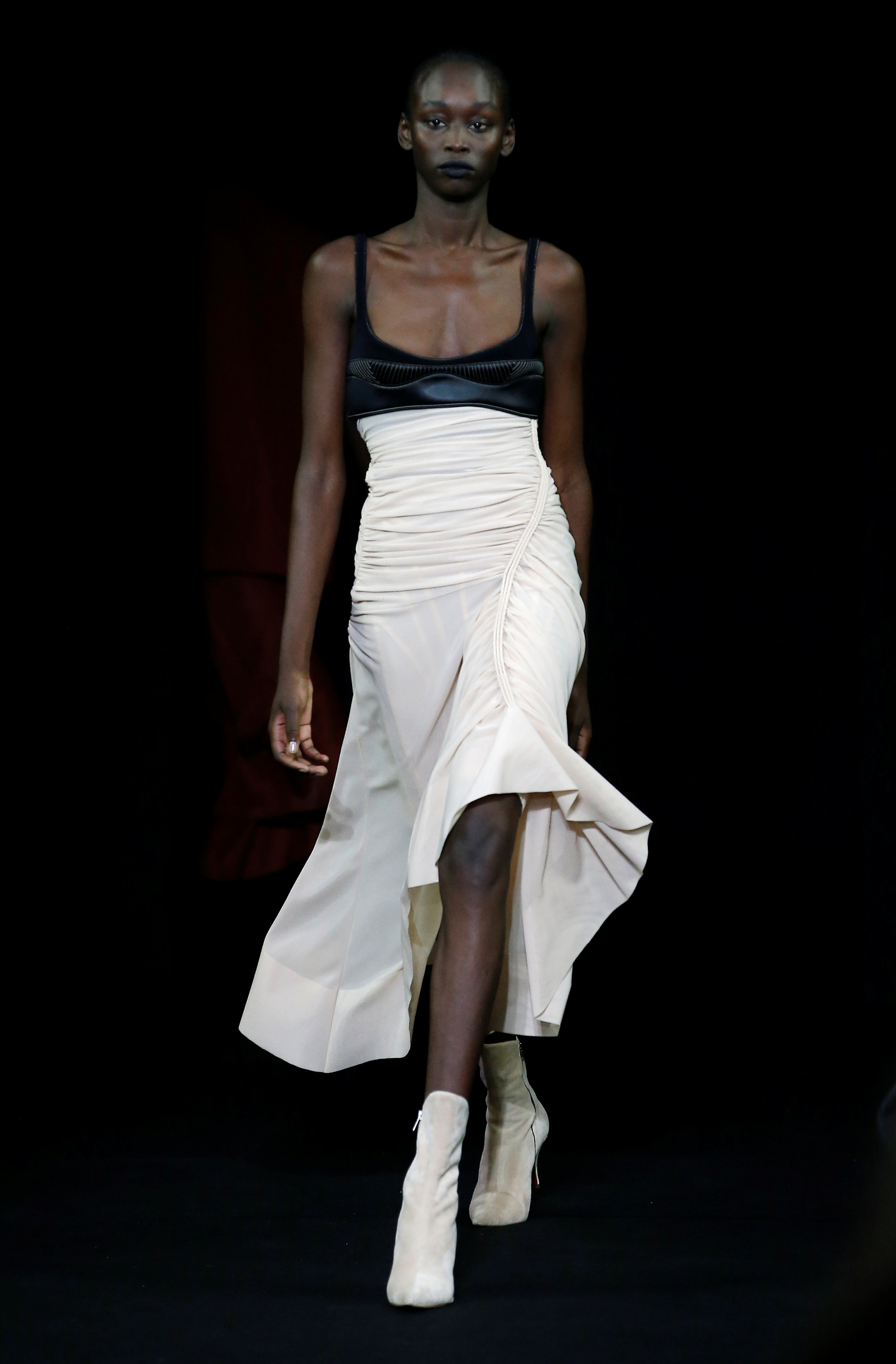 MUGLER İLKBAHAR/YAZ 2019