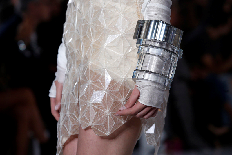 PARİSTE BALMAIN RÜZGARI