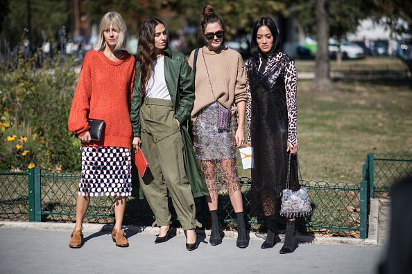 PARİS SOKAKLARINDA MODA RÜZGARI 