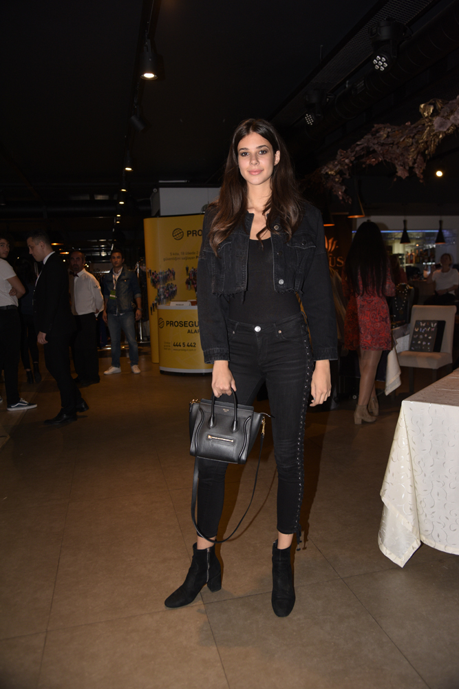 ÇABA DERNEĞİ ALIŞVERİŞ ŞENLİĞİ 