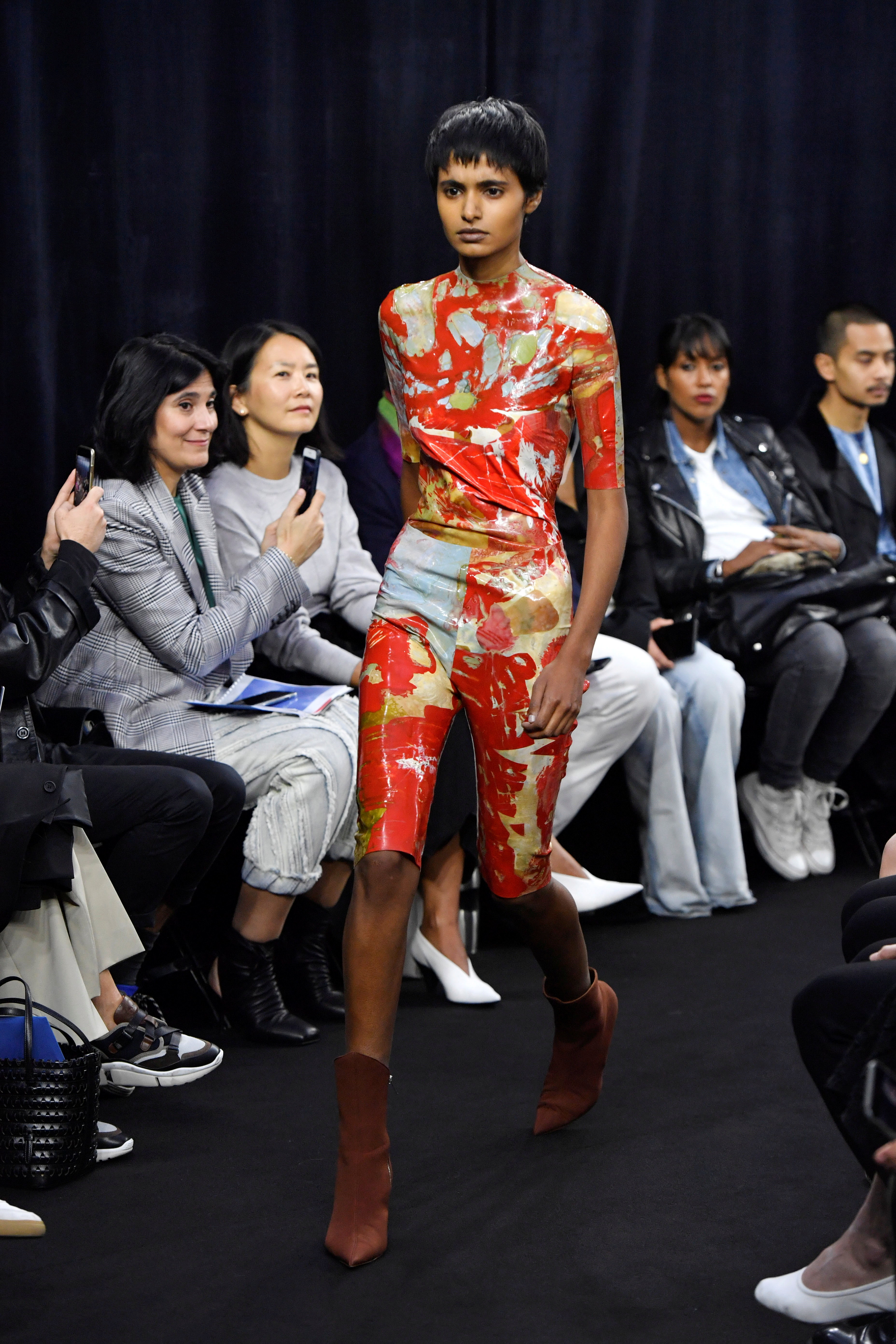 MUGLER İLKBAHAR/YAZ 2019