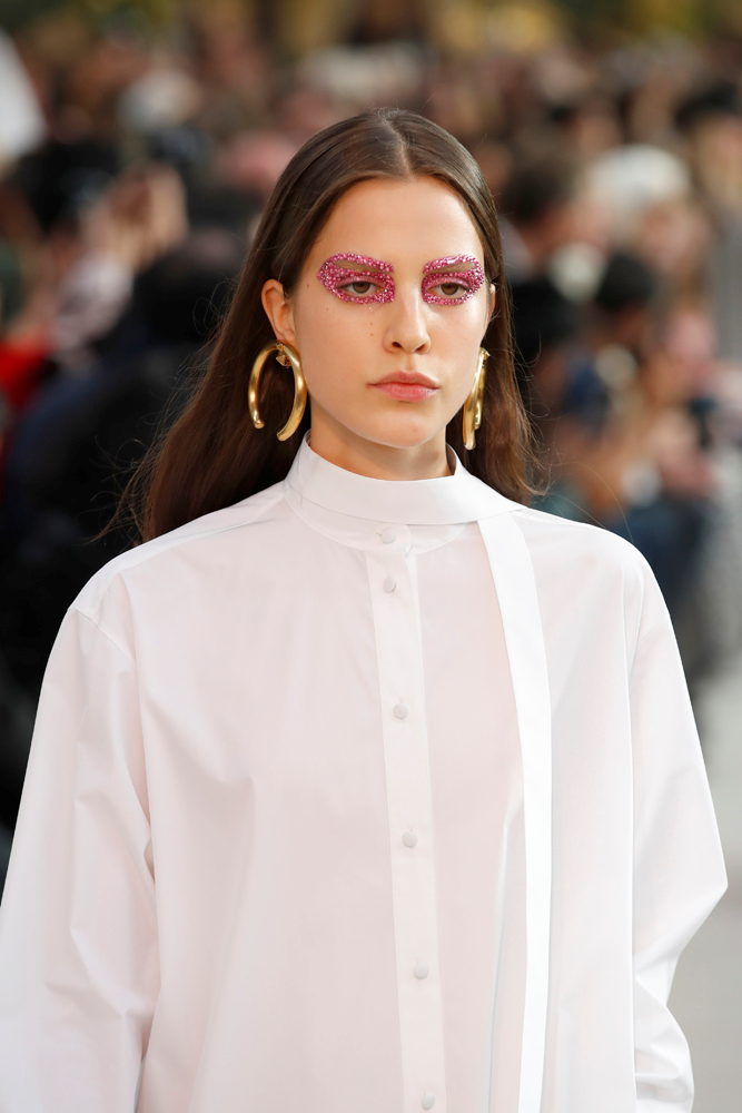 PARİS MODA HAFTASINDA VALENTINO