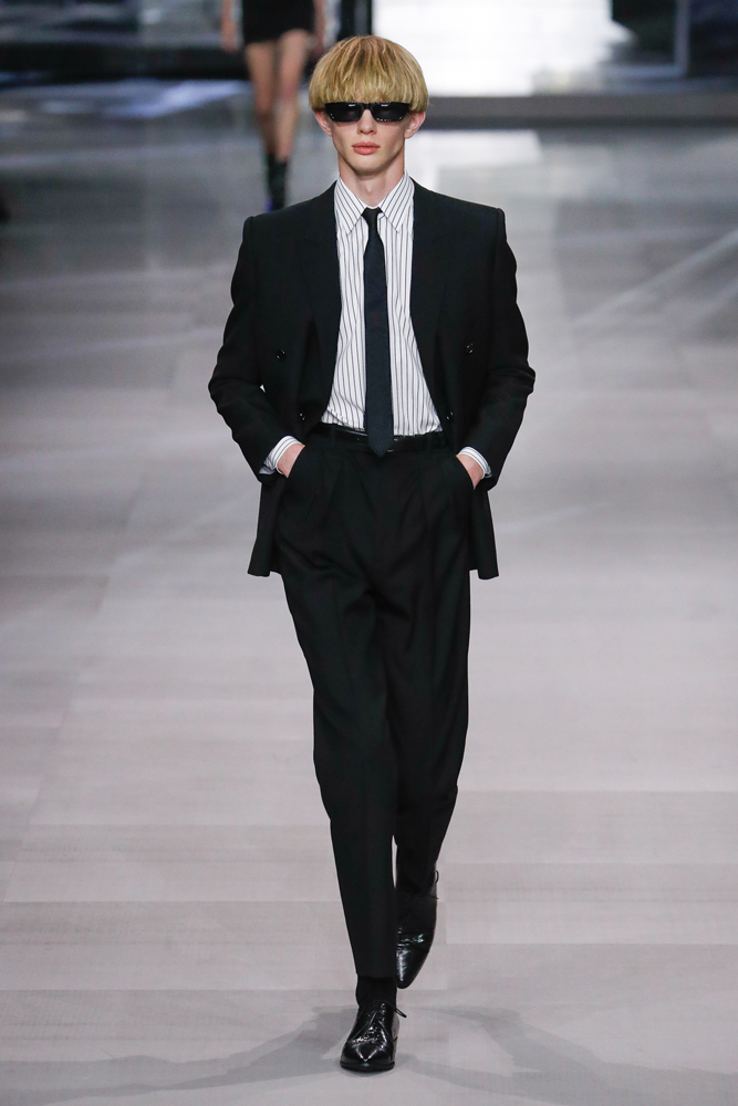 HEDI SLIMANEİN CELINE İÇİN İLK KOLEKSİYONU