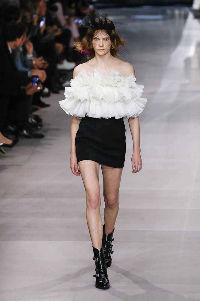 HEDI SLIMANEİN CELINE İÇİN İLK KOLEKSİYONU