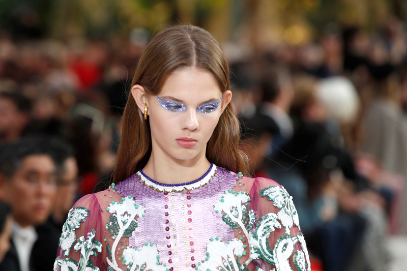 PARİS MODA HAFTASINDA VALENTINO