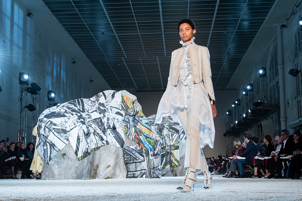 ALEXANDER MCQUEEN İLKBAHAR/YAZ 2019