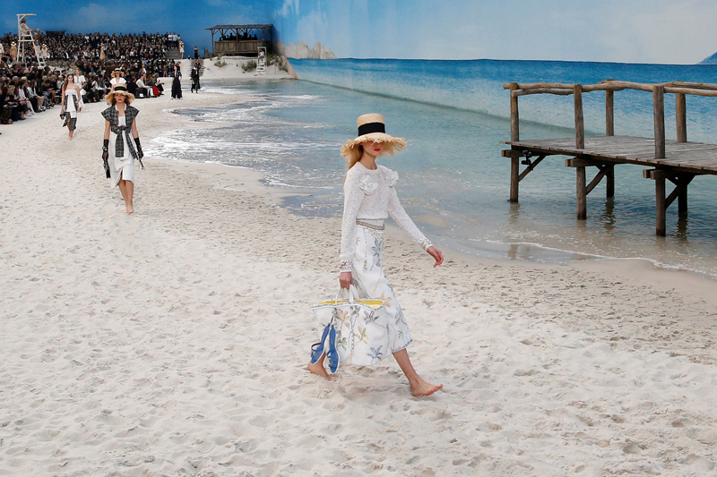 PARİS'TE CHANEL RÜZGARI