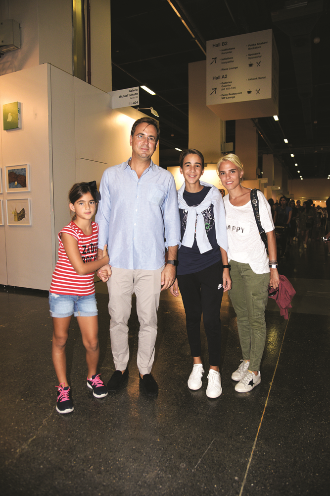 "WHAT COLLECTORS COLLECT" SERGİMİZE YOĞUN İLGİ 