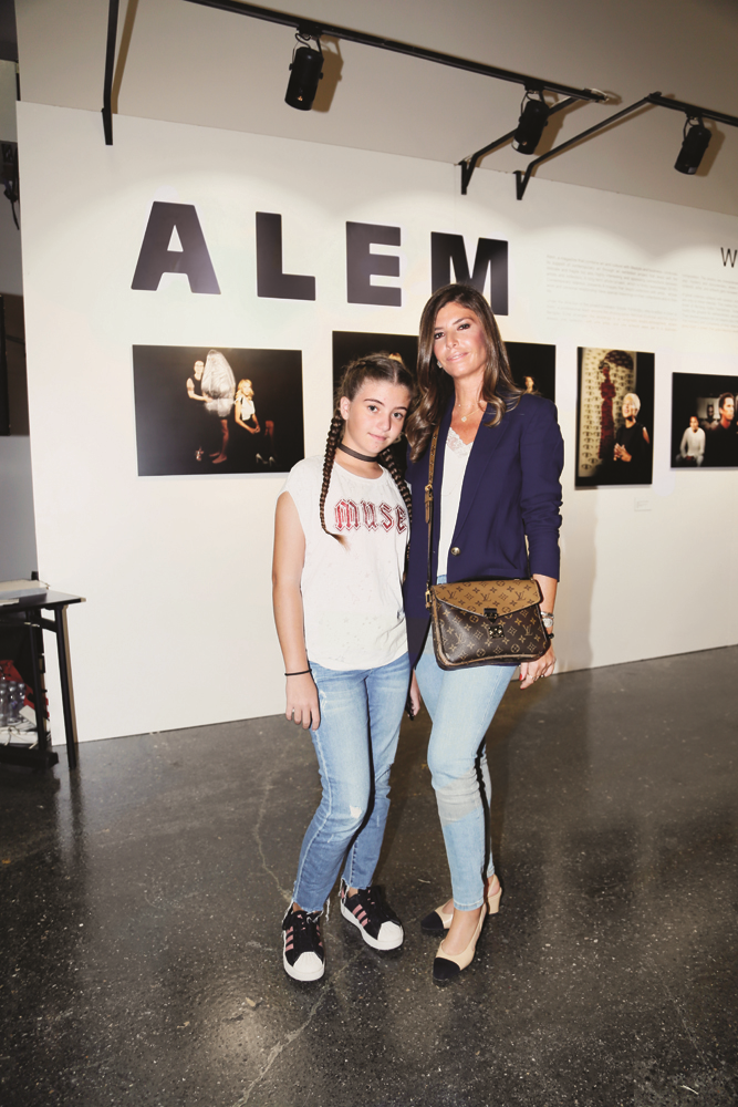 "WHAT COLLECTORS COLLECT" SERGİMİZE YOĞUN İLGİ 