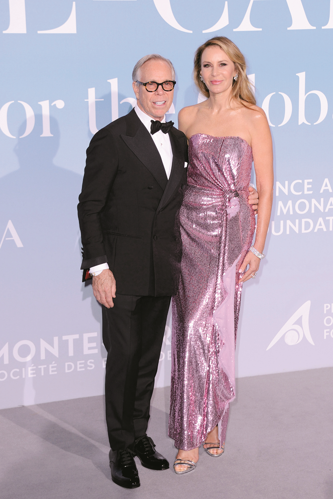 MONTE-CARLO'DA YARDIM GECESİ 