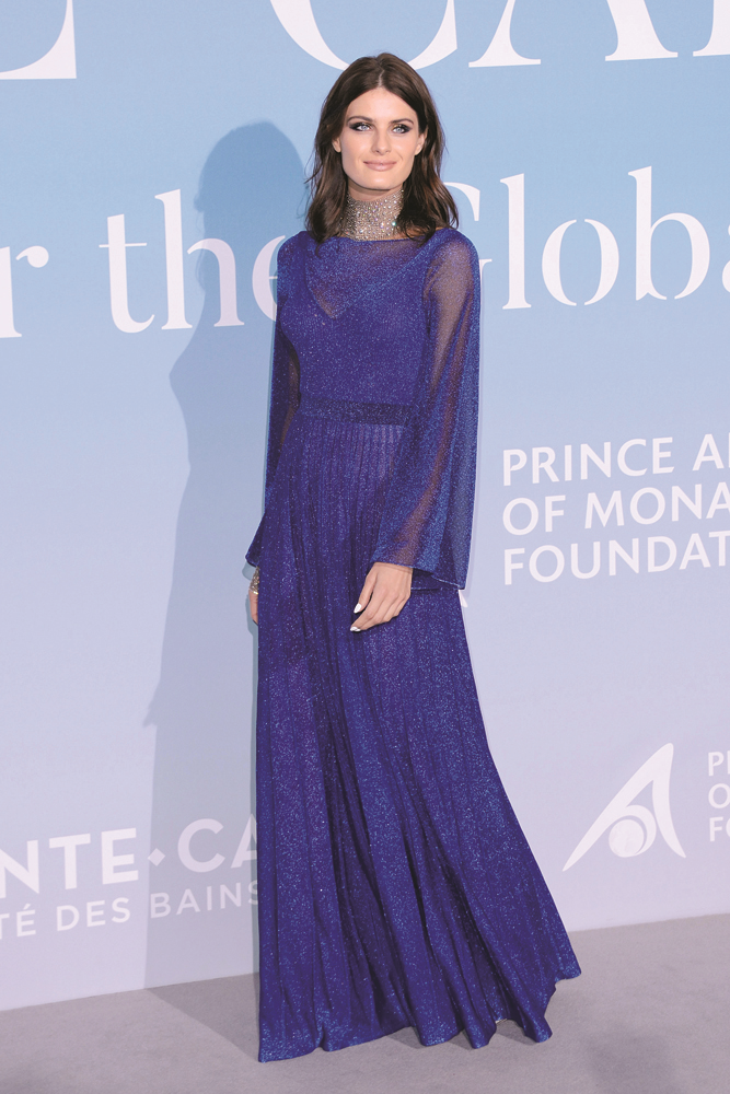 MONTE-CARLO'DA YARDIM GECESİ 