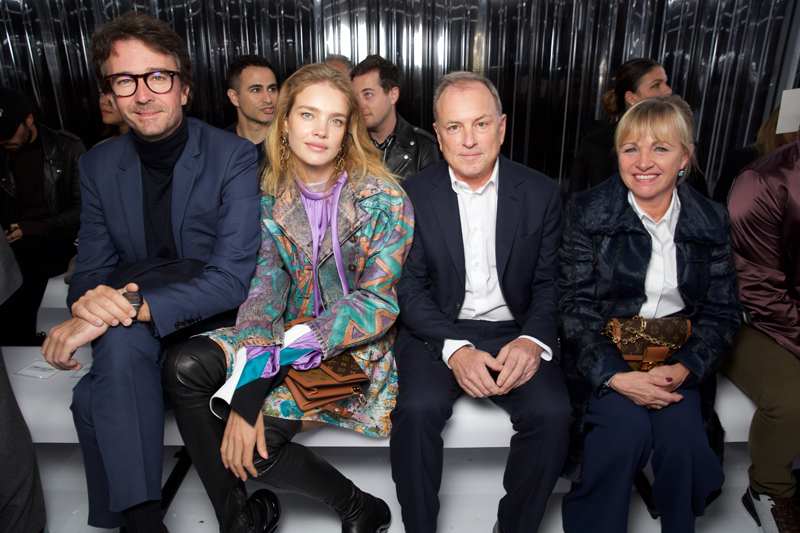 LOUIS VUITTON FRONT ROW