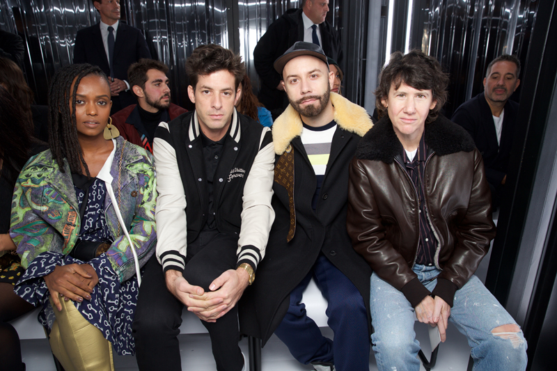 LOUIS VUITTON FRONT ROW