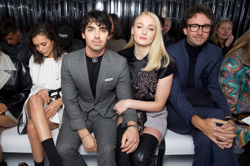 LOUIS VUITTON FRONT ROW