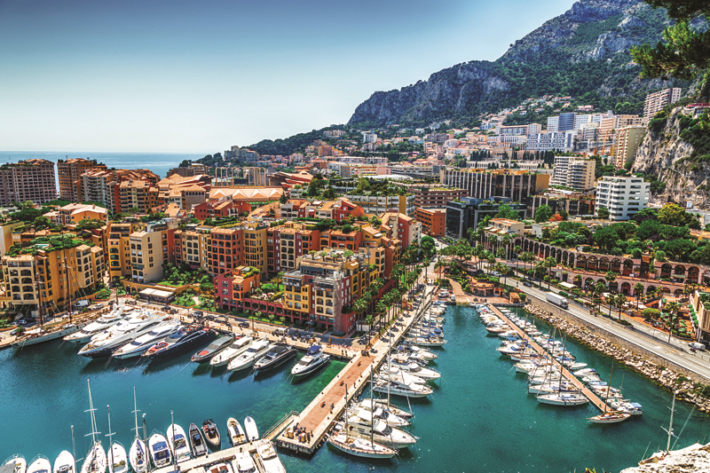 NORA KALPAKÇIOĞLU'NUN LÜKSLERİ 