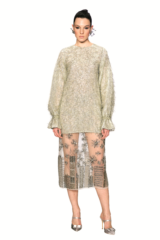 NORA KALPAKÇIOĞLU'NUN LÜKSLERİ 