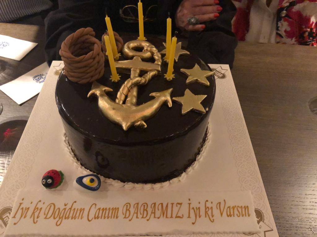 BÜYÜK KULÜPTE DOĞUM GÜNÜ