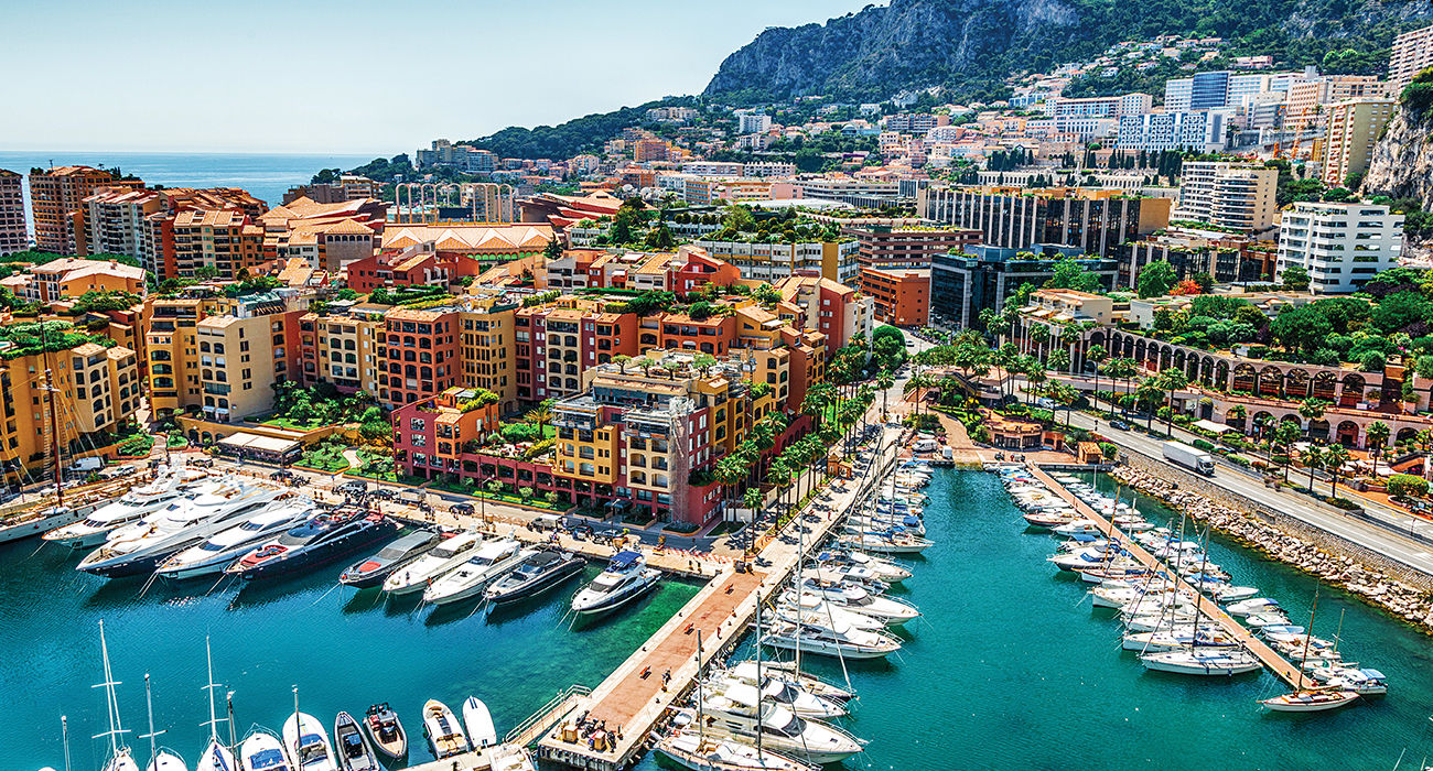 NORA KALPAKÇIOĞLU'NUN LÜKSLERİ 