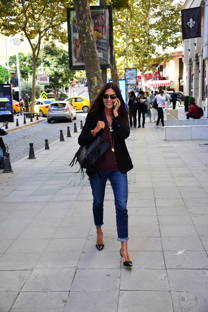 İSTANBUL CADDELERİ 