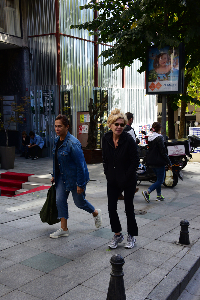 İSTANBUL CADDELERİ 