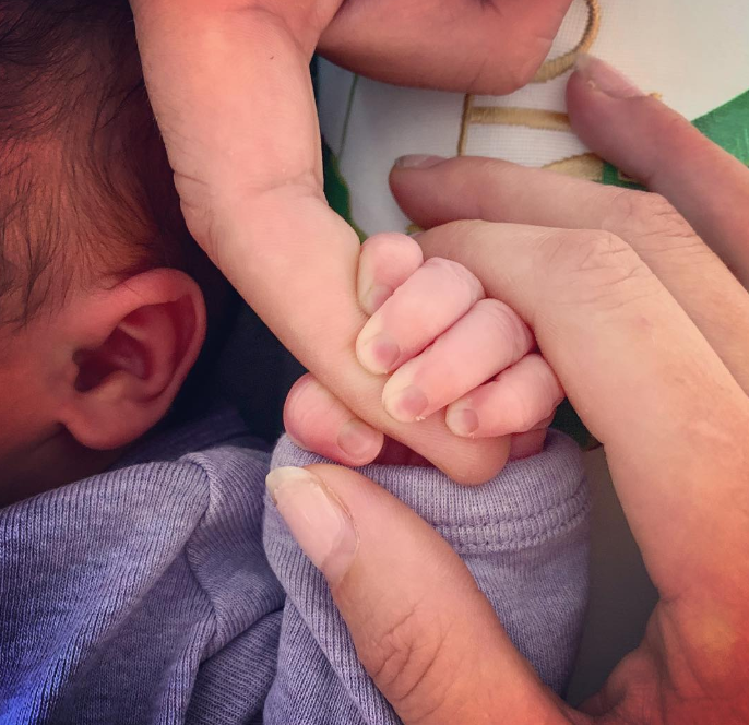 OYUNCU ÇİFTİN BEBEK SEVİNCİ