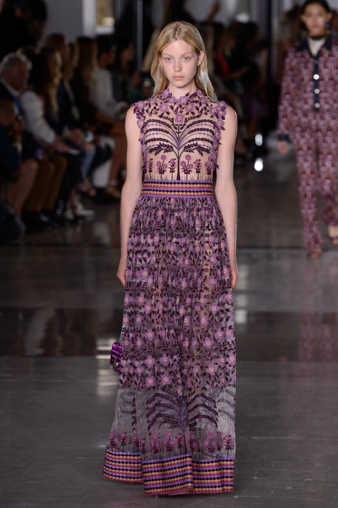 GIAMBATTISTA VALLİ DEFİLESİ 