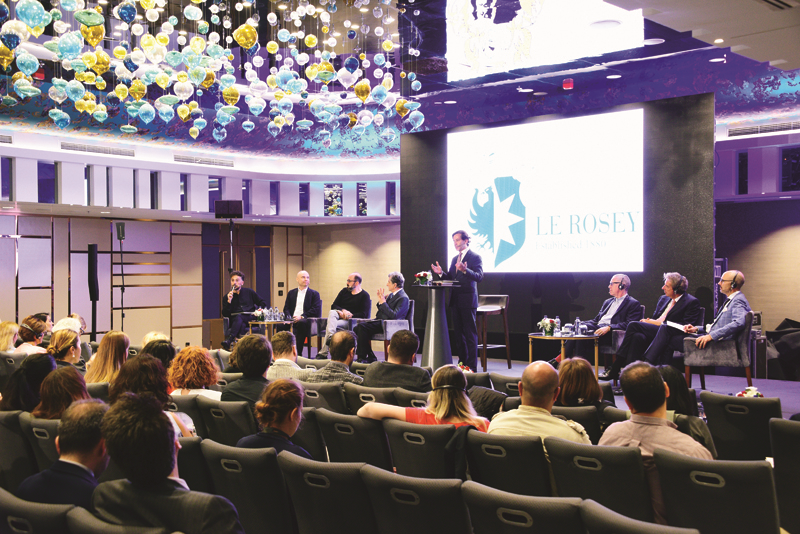 YAPAY ZEKA KONFERANSI'NDA YAKIN GELECEK KONUŞULDU